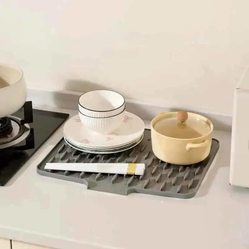 No-Spill Kitchen Drying Mat