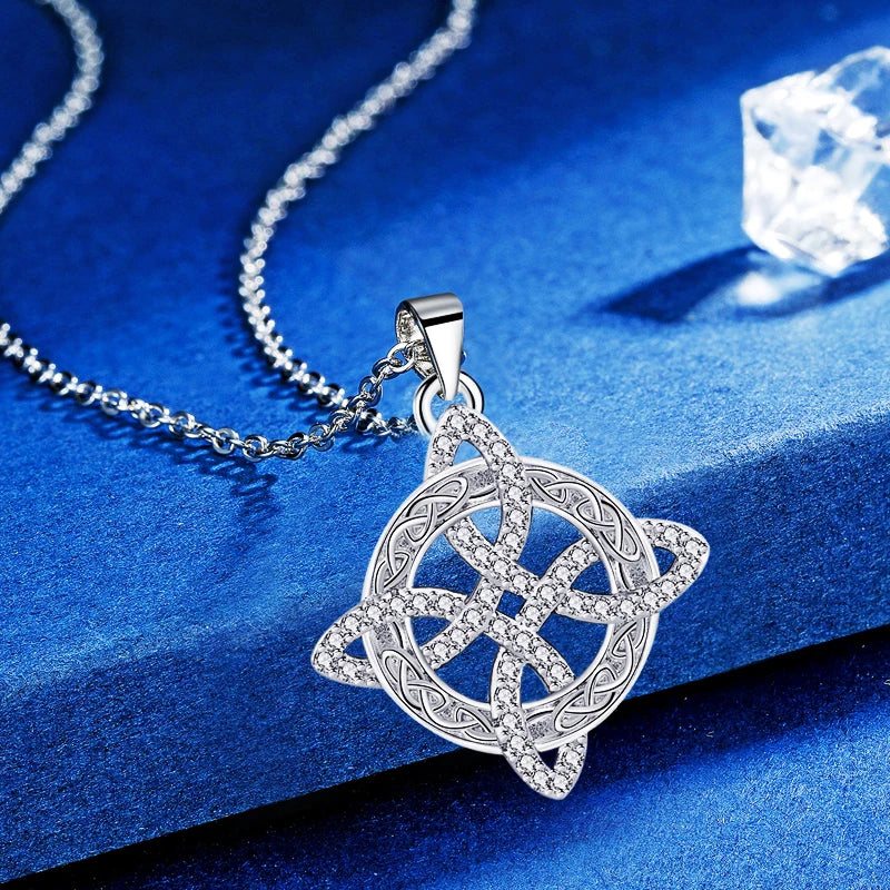 WitchKnot Necklace